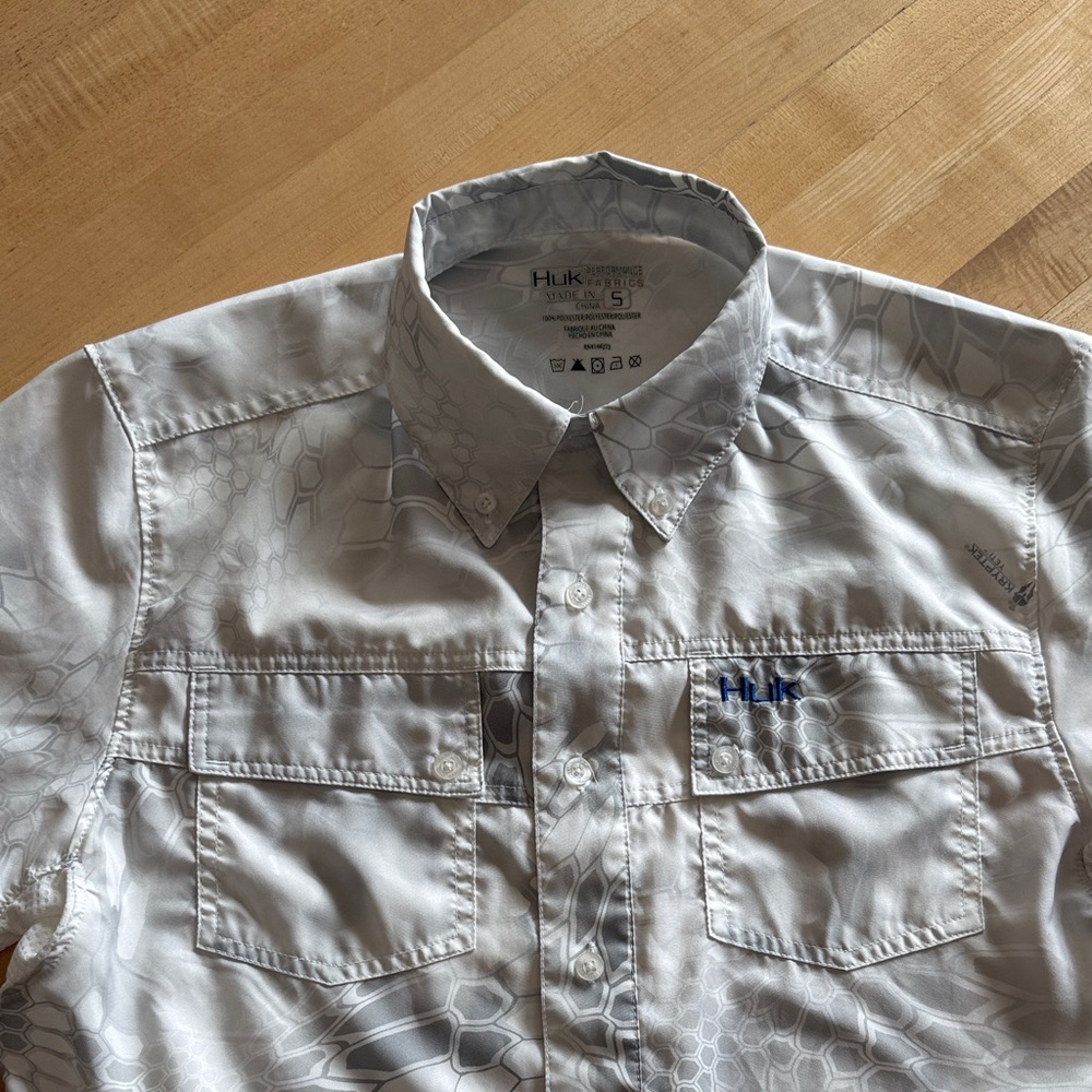 Huk Light Gray Patterned Button-Down Shirt - image 3